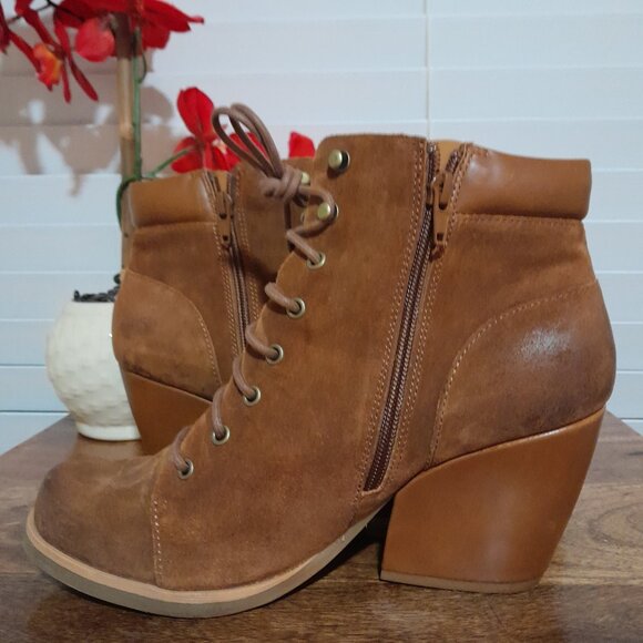 leather brown Kork-Ease lace up ankle boots women's size 9M - Picture 10 of 10